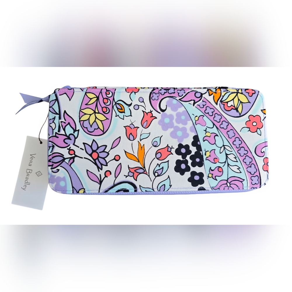 NWT Vera Bradley Large Travel Pill Case in Maddalena Paisley Soft 7-day 28 slots